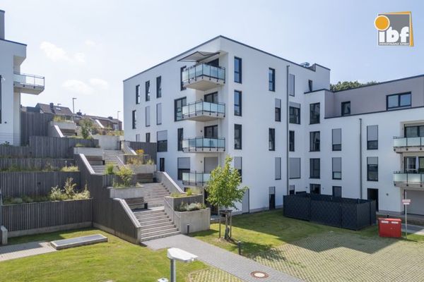 +++ IBF Immo +++ Appartamento di proprietà per anziani già locato con balcone, posto auto interrato e cucina componibile presso il parco faunistico di Alsdorf