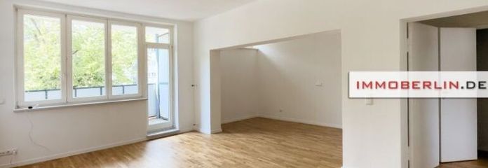 IMMOBERLIN.DE - Piso perfectamente renovado en 2026 con balcón orientado al suroeste y ascensor en una ubicación céntrica