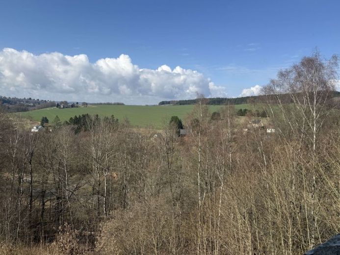 moderne 2-Raum-Wohnung mit Balkon und herrlichem Ausblick in ruhigem Haus – फोटो 1