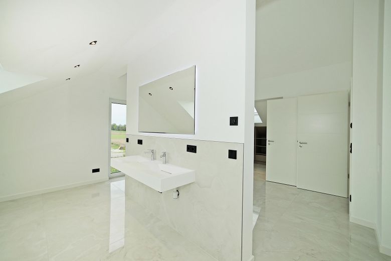 602 m² arsa, stüdyo ve en modern bina teknolojisine sahip seçkin yeni yapım ikiz ev – Fotoğraf 34