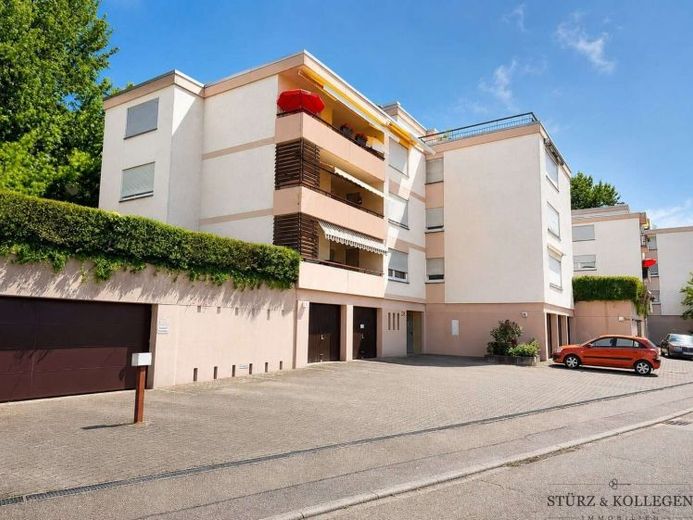 3,5-Zimmer-Wohnung mit Balkon & TG-Stellplatz in Baden-Baden – Foto 1