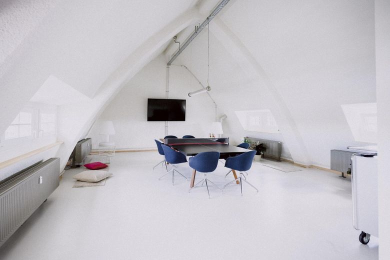sweetMix – Private Offices im Zuckerspeicher (Kleinbüro, Einzelbüro, Doppelbüro) – Konferenzraum 7. OG -sweetspot