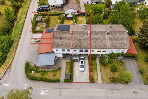 Renoviertes Reihenmittelhaus mit Garage und Garten