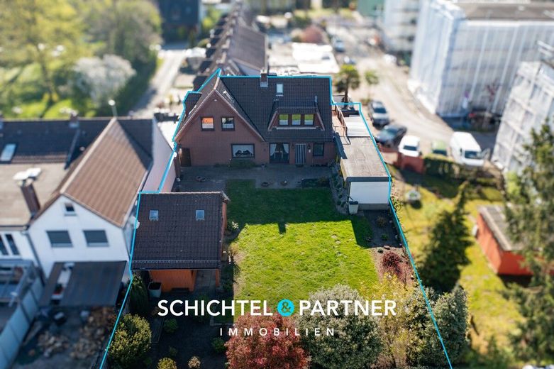 Woltmershausen | Familienhaus mit Carport &amp; großem Südwest-Garten – S&amp;P | Luftaufnahme