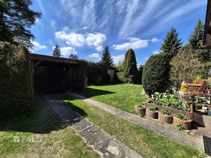 **Charmantes Einfamilienhaus in Seenähe**- FALC IMMOBILIEN – Garten