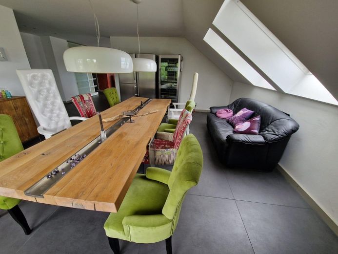 Esszimmer mit Dachfenster