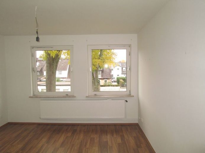 Charmante 2 Zimmer-Wohnung* – फोटो 1