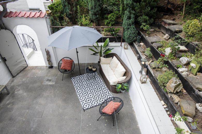 Terrasse / Steingarten
