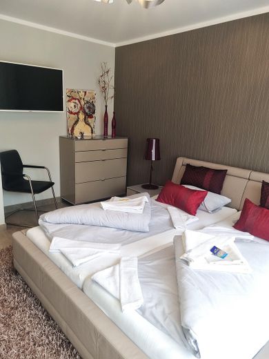 Lüks daire, Timmendorfer Strand'ın merkezinde, 3 oda, 123 m², yeraltı otoparkında park yeri – großes Schlafzimmer 1