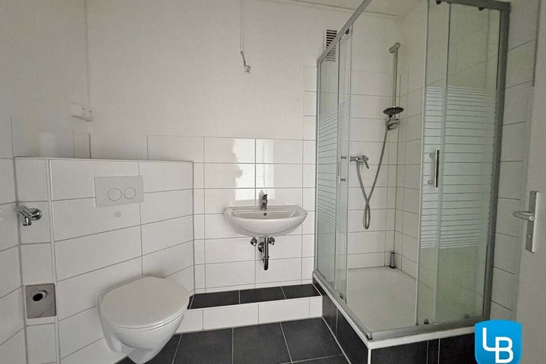 Das unmöblierte Duschbad