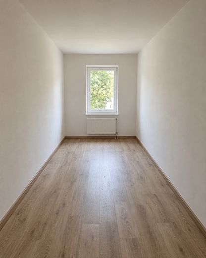 Чудова 4-кімнатна квартира | 135 м² | Балкон | 2 ванні кімнати | Вбудована кухня | Сад – Kinderzimmer 1