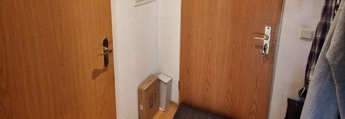 Beautiful 1-Room Apartment in the Paulusviertel Near the Water Tower – Flur