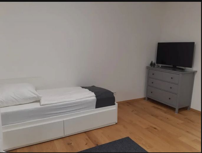 ТОП: меблированная доходная недвижимость — 1-комнатная квартира с балконом и подземным паркингом в Оттобрунне – Фото 5