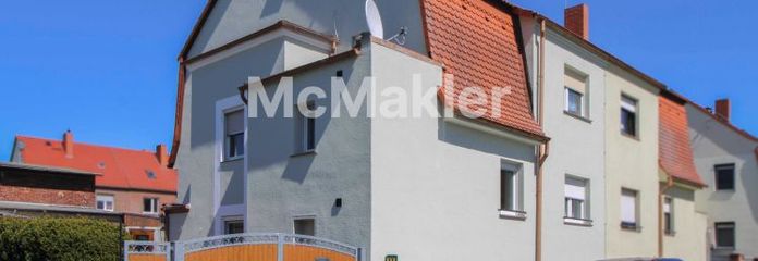 Charmante Doppelhaushälfte mit vielseitigem Nutzungspotenzial