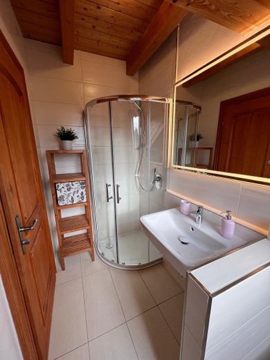 zweites Badezimmer