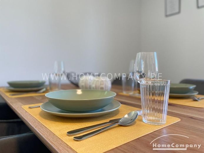 28097 HomeCompany Dresden Möbliert/Furnished 2-Zimmer Apartment mit Balkon in Dresden-Großluga max. 2 Personen – b4e2850547031235c7a80598f3a336b8f9491a74.jpg