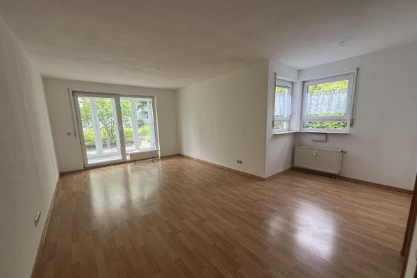 Bellissimo appartamento di 2,5 locali con veranda in posizione centrale