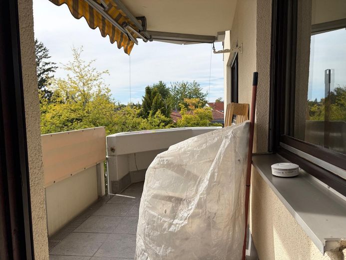 Clinique de Fürth accessible à pied - appartement de 2 pièces – Balkonzugang vom Schlafzimmer