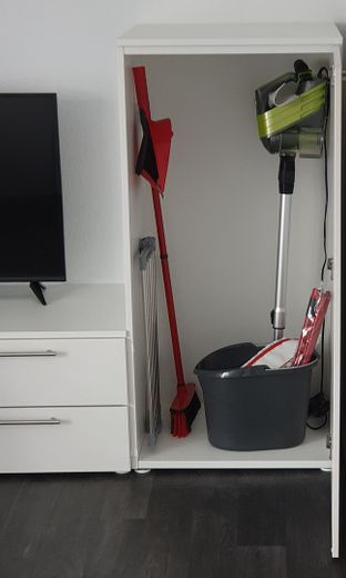 vollständig Möbliertes Appartment/Wohnung in zentraler Lage / überd. Stellplatz möglich – Foto 7