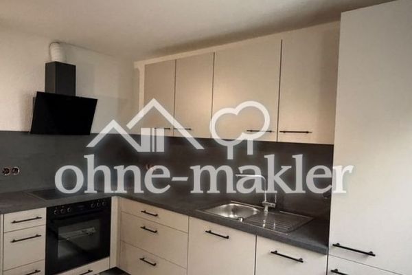 Erstbezug nach Kernsanierung 2 Zimmer Wohnung mit Balkon 2.OG