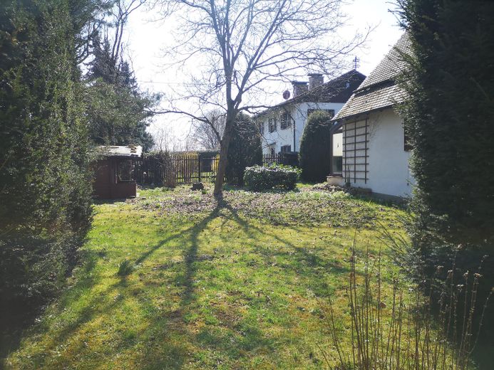 1.102 m² Grundstück in Schondorf am Ammersee – §34 BauGB – Garten im Osten
