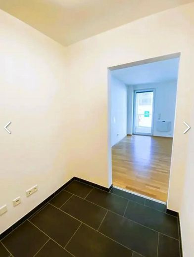 Exklusive 1-Zimmer-Wohnung – direkt gegenüber der City Galerie | großer Balkon – Foto 4
