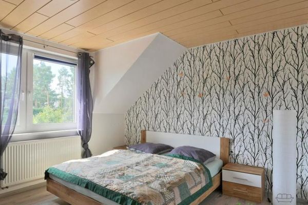 (EF1168_M) Magdeburg: Biederitz, große möblierte Wohnung mit Balkon in ruhiger Nebenstraße, WLAN inklusive