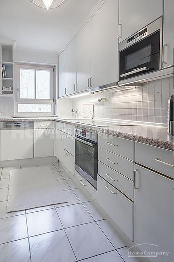 Gemütlich möblierte und sehr ruhig gelegene 3-Zimmer-Wohnung mit Balkon in Waldtrudering – ffdc9fbf99550204ca652ec2356a3c419c4d8678.jpg