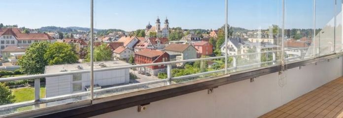 360° I Habiter au centre de Lindenberg avec vue sur la ville