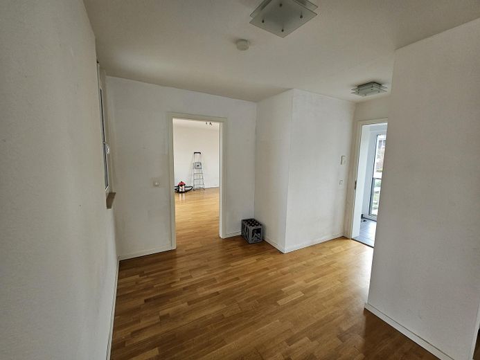 Dream 2-Room Apartment with Large Roof Terrace & Skyline Views | Modern Kitchen | Excellent Transport Links – Photo 7