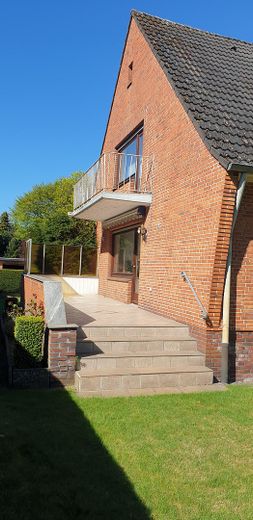 Terrasse und Balkon