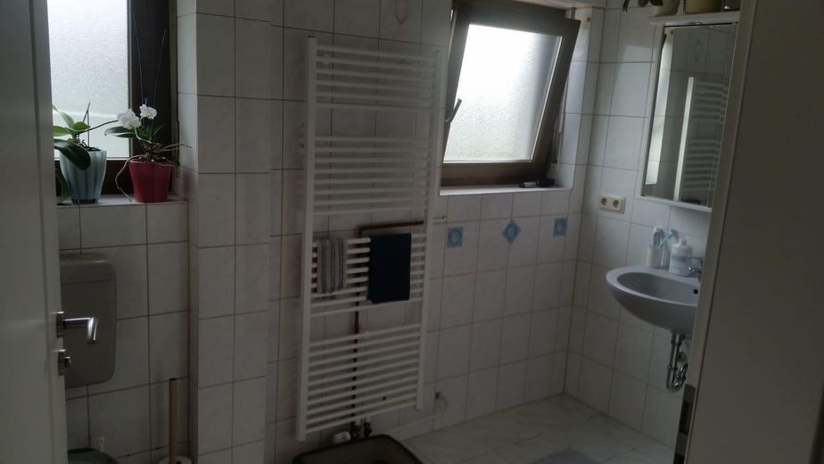 3 Familienhaus / sehr günstig von Privat zu verkaufen – Foto 11
