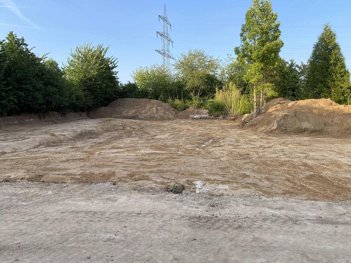 Baugrundstück(e) für EFH, Doppelhaus oder Mehrfamilienhäuser – Foto 2