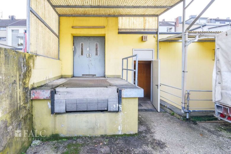 Attraktives Ladenlokal in erstklassiger Innenstadtlage – Anlieferung