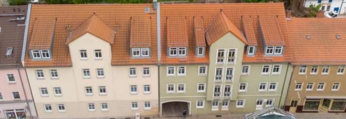 Idyllisch wohnen im Zentrum von Weida! Gemütliche 1 Raum Wohnung mit Dusche.