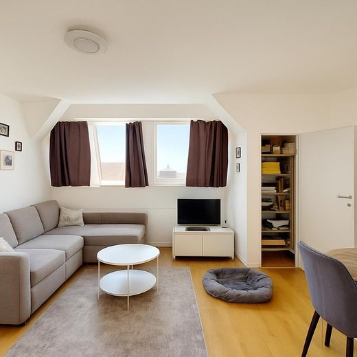 2 appartamenti – Wohnzimmer Dachwohnung