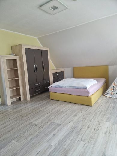 Casa unifamiliare modernizzata e pronta per essere abitata – Foto 11