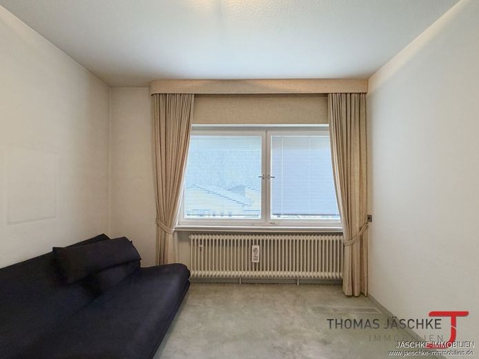 JÄSCHKE - Großzügiges Einfamilienhaus mit Potenzial auf traumhaftem Grundstück in Roetgen-Rott – Kinderzimmer II