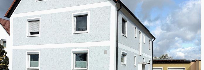 Vermietetes 4-Parteienhaus mit großem Garten