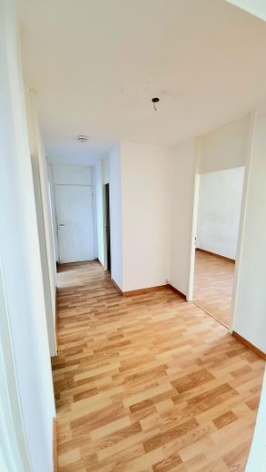 कमीशन-मुक्त! 3,5 कमरों का अपार्टमेंट 78m² – Diele 7,6m²