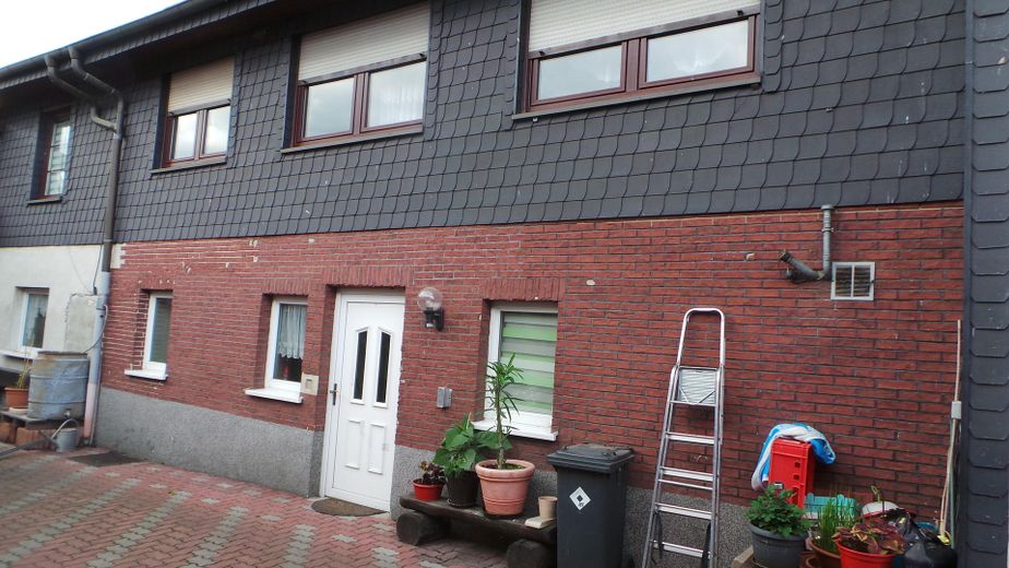 hinteres Haus ( Leerstand )