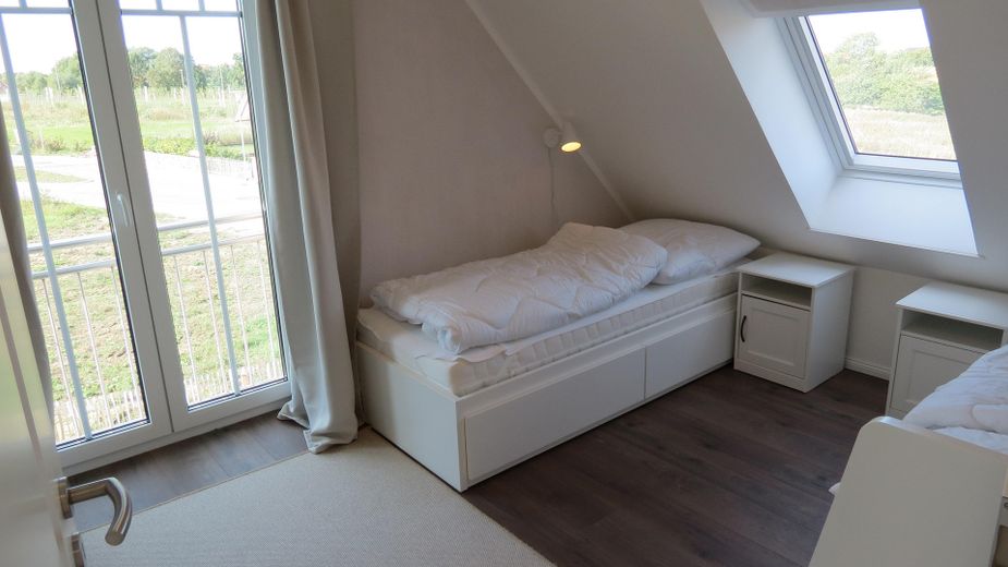 Schlafzimmer 2