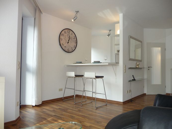 Exklusive, möblierte, ebenerdige Wohnung! Ruhige Toplage Münster-Nord-Wilkinghege – Wohnzimmer
