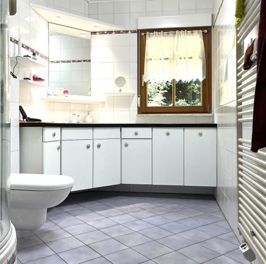 Dusche OG