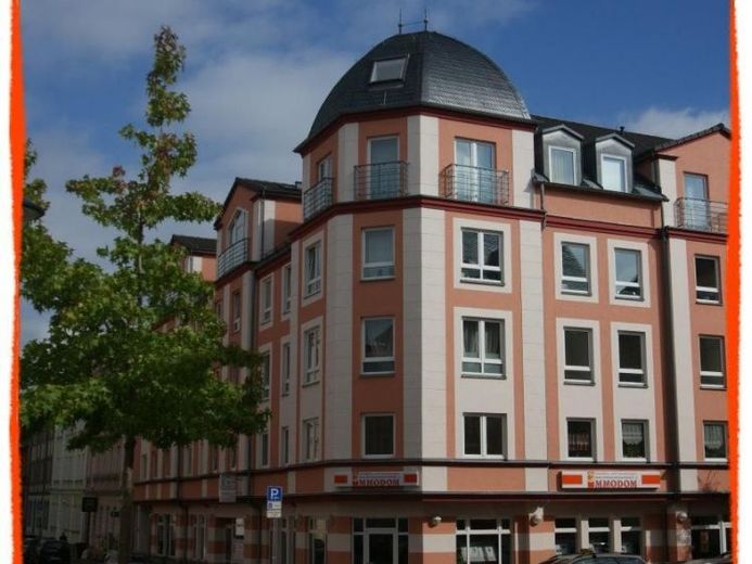 KAPITALANLAGE... 2-Zimmer, Küche, Bad und mit großem BALKON sowie Personenaufzug in ruhiger Lage +++ Am Schwanenteich +++ zu verkaufen! – Foto 1