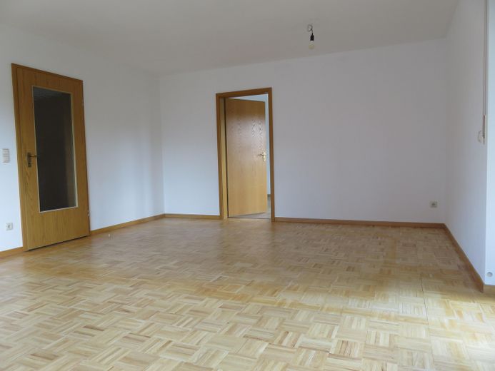 Zimmer 1 mit Balkonzugang