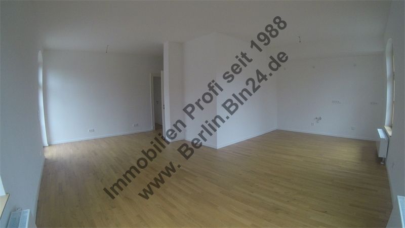 Wohnung zum traumhaften Erstbezug im Denkmalobjekt mit 2 Bädern sowie 2 Tiefgaragenplätzen – G0013406