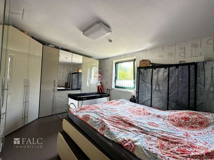 *Schlafzimmer EG