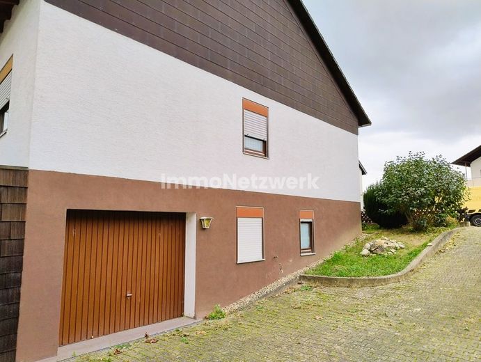 75015 Bretten - Ihr Traumhaus in Bretten-Gölshausen: Geräumig, hell und voller Möglichkeiten! – integrierte Garage