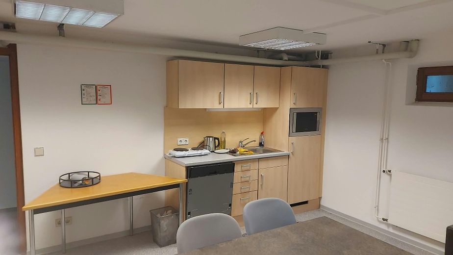 Perfektes WG-Zimmer für Studenten, Azubis und Praktikanten – Küche